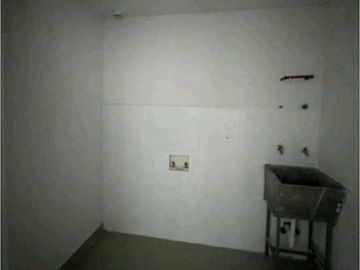 SE VENDE APARTAMENTO DE 1 REC.EN BELLA VISTA, PH LEMON TOWER