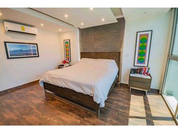 SE VENDE APARTAMENTO DE 3 REC. REMODELADO EN SAN FRANCISCO, PH PRIVE