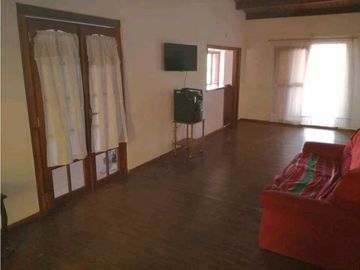 VENDO CASA  en Parque Siquiman
