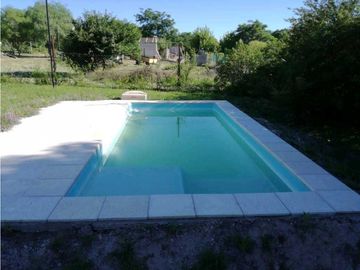 VENDO CASA  en Parque Siquiman