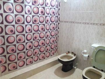 VENDO CASA  en Parque Siquiman