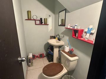 Casa en  RENTA FRACC CERRADO CERCA AVE. IMPORTANTES