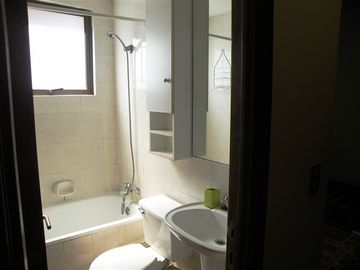 Departamento en Venta en Camino Otoñal/los dominicos