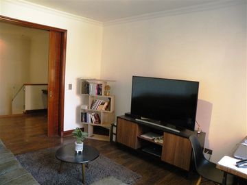 Departamento en Venta en Camino Otoñal/los dominicos
