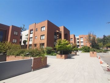 Departamento en Venta en Camino Otoñal/los dominicos