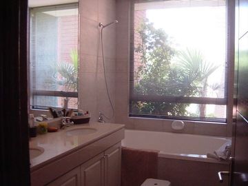 Departamento en Venta en Camino Otoñal/los dominicos