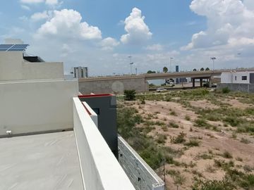 Casa en condominio en venta en San Angel III, San Luis Potosí, San Luis Potosí