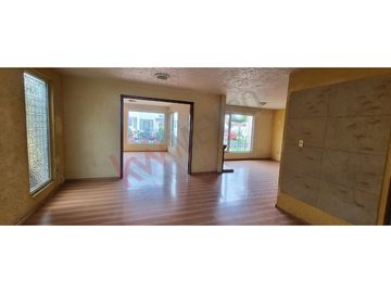 Casa En Venta en Privada en La Asunción Metepec