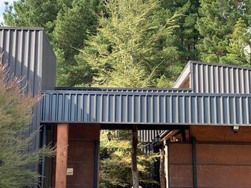 Casa En Venta De 3 Dorm. En Pucón Condominio Canto Del Lago