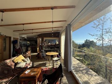 Venta De Casa Sobre Viña En Parcela Vista Al Lago + 3 Ca
