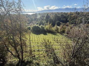 Venta De Casa Sobre Viña En Parcela Vista Al Lago + 3 Ca