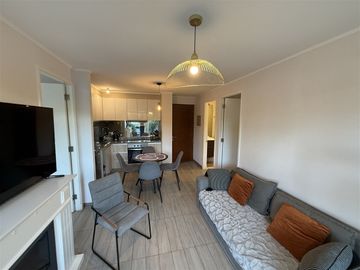 Departamento En Venta De 2 Dorm. En Pucón