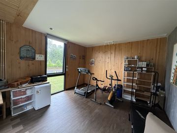 Casa En Venta De 5 Dorm. En Pucón Condominio Canto Del Lago