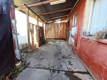 SE VENDE, PROPIEDAD DE 170MT2 DE TERRENO 85MT2 CONSTRUIDOS