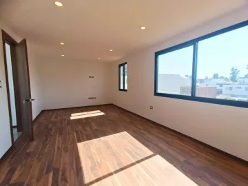 Casa en Venta - Fraccionamiento Arboreto - San Pedro Cholula