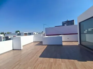 Casa en Venta - Fraccionamiento Arboreto - San Pedro Cholula