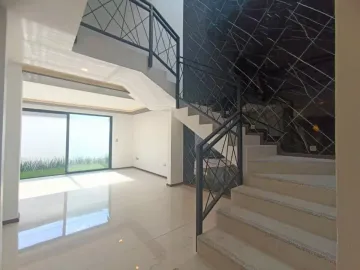 Casa en Venta - Fraccionamiento Arboreto - San Pedro Cholula