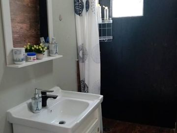 ÚNICA E IRREPETIBLE, 4 HERMOSAS CASAS EN SEGURO BARRIO !!!!!