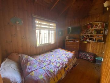 ÚNICA E IRREPETIBLE, 4 HERMOSAS CASAS EN SEGURO BARRIO !!!!!