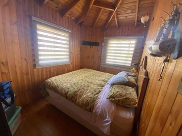 ÚNICA E IRREPETIBLE, 4 HERMOSAS CASAS EN SEGURO BARRIO !!!!!