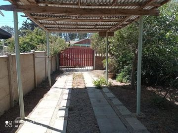 EXCELENTE CASA EN EL QUISCO
