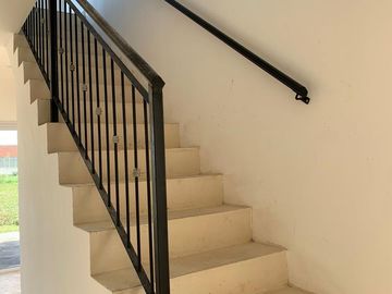 CASA EN VENTA, 5 AMBIENTES, SAN SEBASTIAN AREA 13