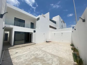VENTA CASA RESIDENCIAL ISLA MUSALA