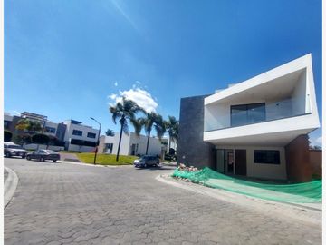 Casa en Venta en Lomas de Angelópolis, San Andrés Cholula, Puebla