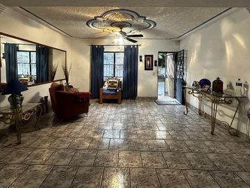 Casa en venta en Tlaquepaque Centro