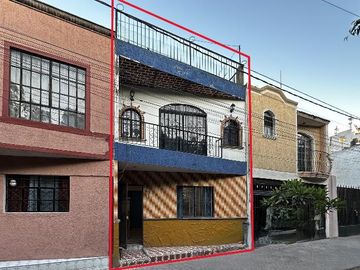Casa en venta en Tlaquepaque Centro