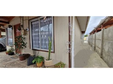 Venta de casa de 81 m2, en terreno de 247 m2., en Los Molles.