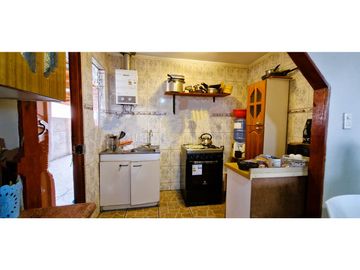 Venta de casa de 81 m2, en terreno de 247 m2., en Los Molles.