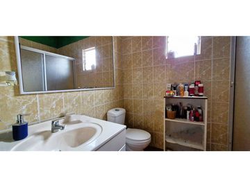 Venta de casa de 81 m2, en terreno de 247 m2., en Los Molles.