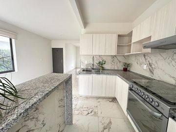 Casa en venta de 3 recámaras, en Villas del Campo, Calimaya, Estado de México.