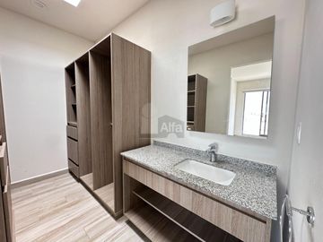 Casa en venta de 3 recámaras, en Villas del Campo, Calimaya, Estado de México.