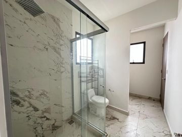 Casa en venta de 3 recámaras, en Villas del Campo, Calimaya, Estado de México.