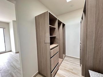 Casa en venta de 3 recámaras, en Villas del Campo, Calimaya, Estado de México.