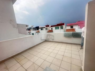 Casa en venta de 3 recámaras, en el Fracc. Bonanza, Metepec, Estado de México.