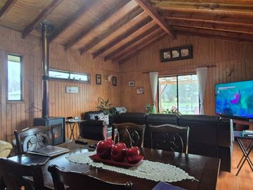Amplia Casa en Parcela, Paillao, Valdivia