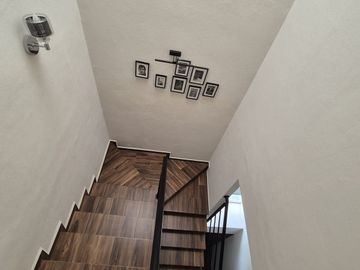 Casa en Zona Esmeralda en Venta