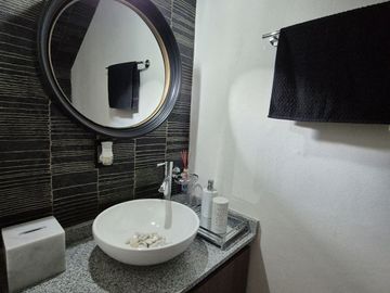 Casa en Zona Esmeralda en Venta