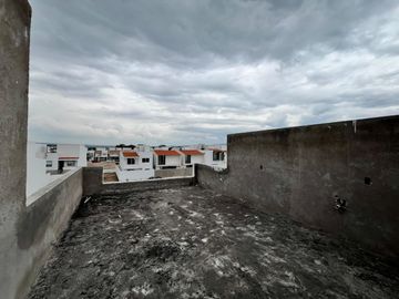 Casa en Venta en Santuaria, SJR, Querétaro
