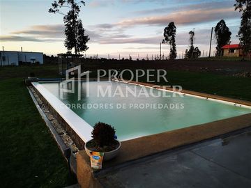 Casa en Venta en Quincho con Piscina Camino a Huape Km 9