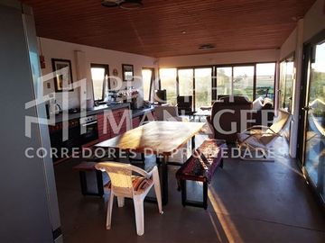 Casa en Venta en Quincho con Piscina Camino a Huape Km 9