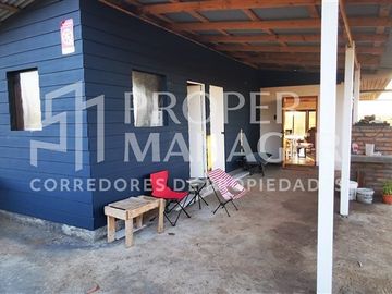 Casa en Venta en Quincho con Piscina Camino a Huape Km 9