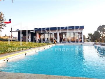 Casa en Venta en Quincho con Piscina Camino a Huape Km 9
