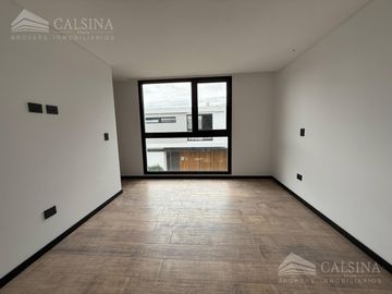 Duplex en venta de 3 dormitorios en Housing en La Carolina