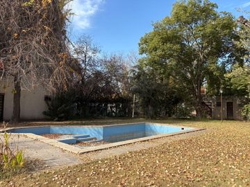 Casa en  venta en CHACRAS DE CORIA