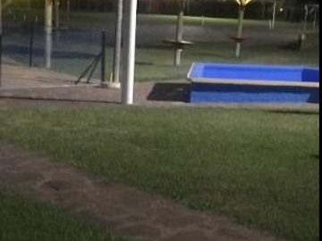 Súper oportunidad! Casa monoambiente en Country Roda. Las azucenas  al 2800