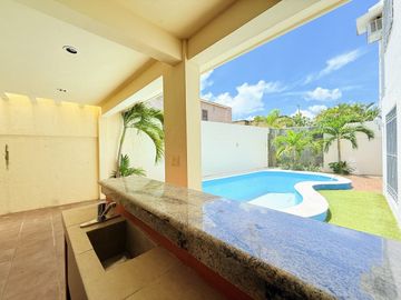 Casa en venta en los pinos